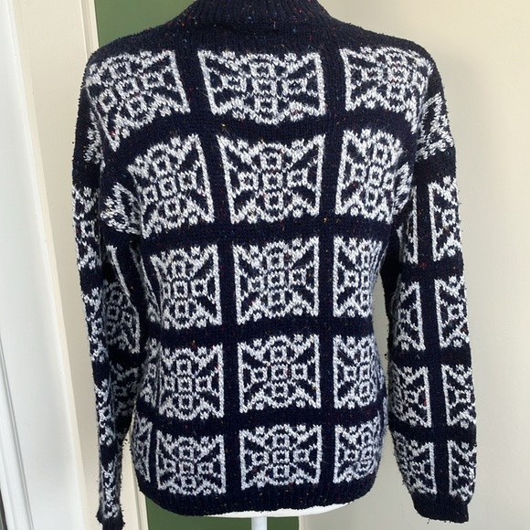 Vintage 80s 90s Navy Abstract Snowflake Sweater - Picture 6 of 8